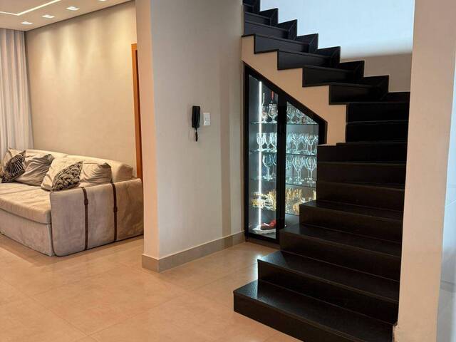 Casa para Venda em Contagem - 5