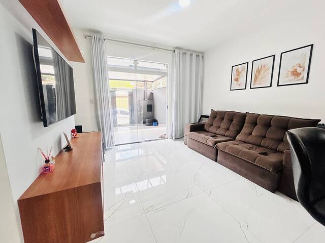 #9 - Casa para Venda em Contagem - MG - 3