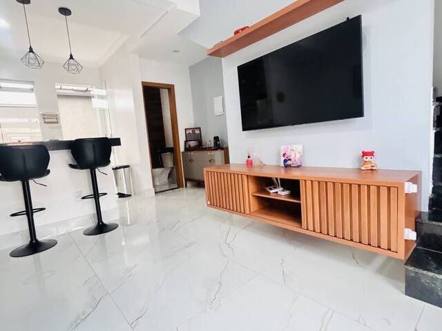 #9 - Casa para Venda em Contagem - MG