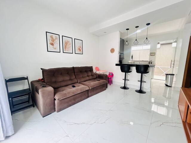 Casa para Venda em Contagem - 5